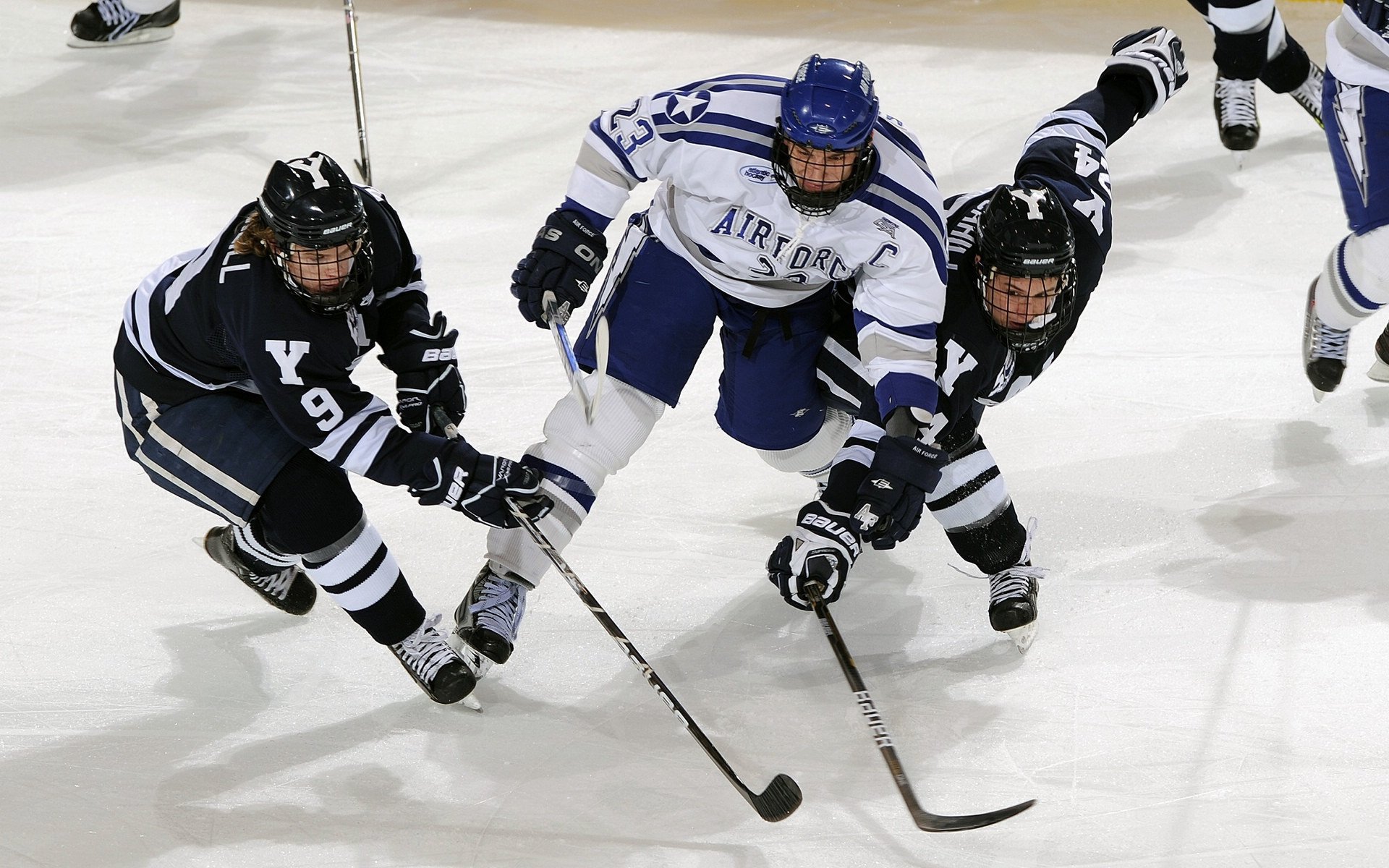 在对阵雷霆从而扳回败局的比赛中，他投中决定胜负的三分！，雷霆对热火